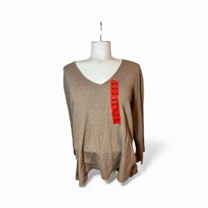 NWT Splendid Sweater Long Sleeve - Size M